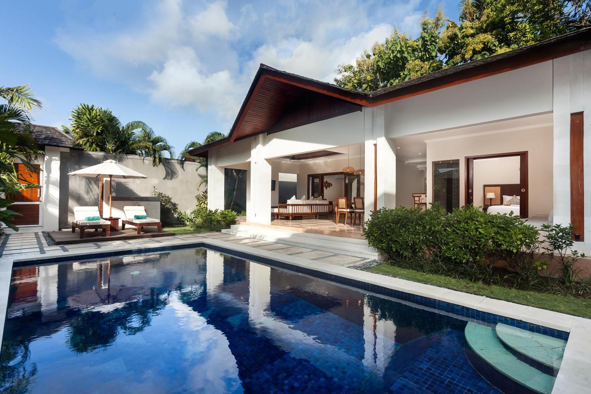 Ghana Villa Seminyak By Pramana Villas Exteriör bild