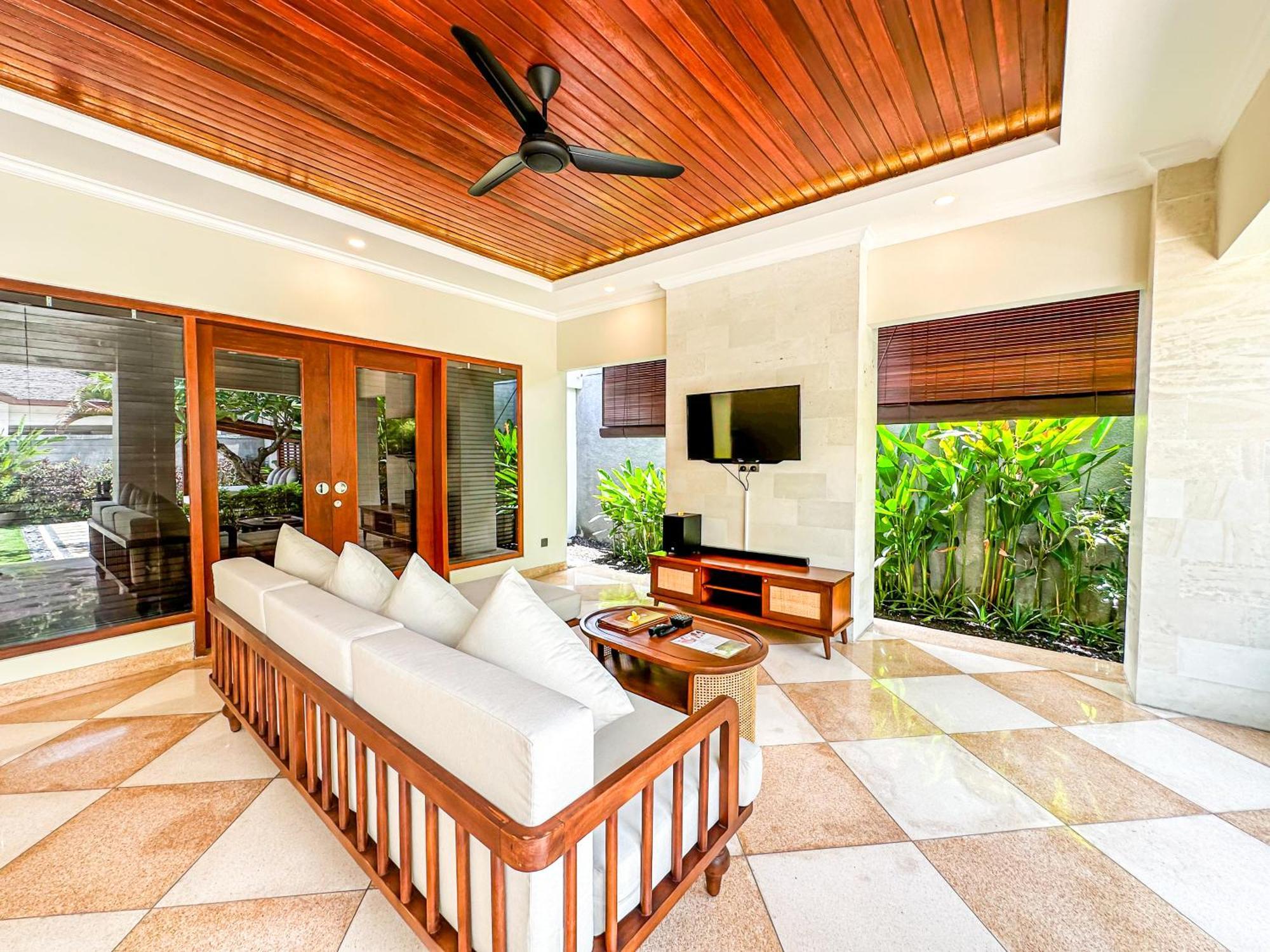 Ghana Villa Seminyak By Pramana Villas Exteriör bild